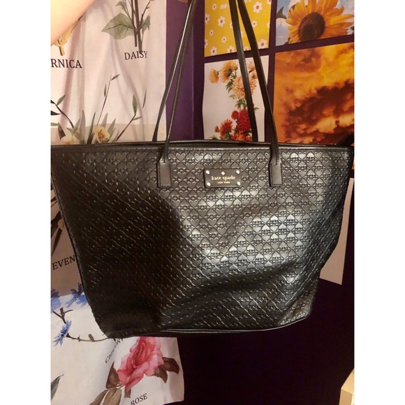kate spade Handbags - Kate Spade Black Large Tote Bag
